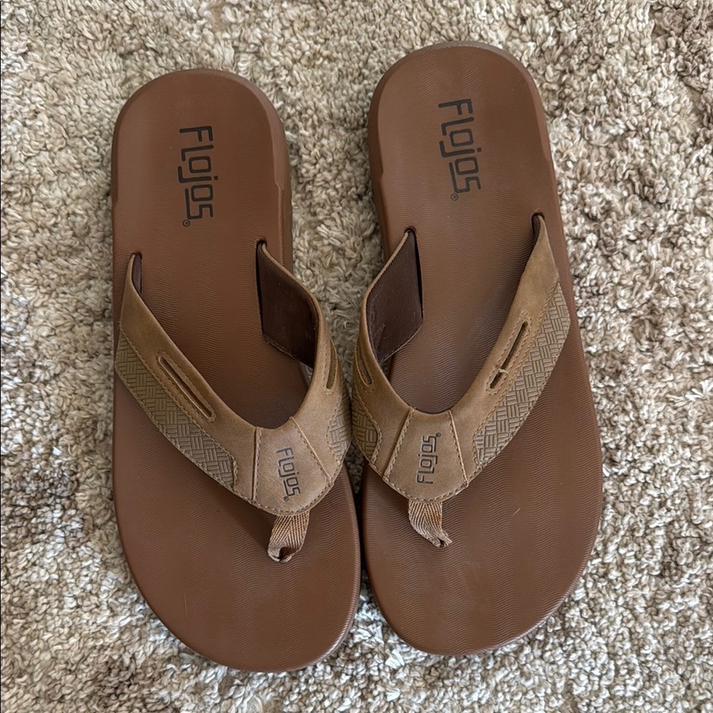 🍍 Flojos Men's Size 11 FlipFlop Sandals thong slide Tan Item #1676536🍍
